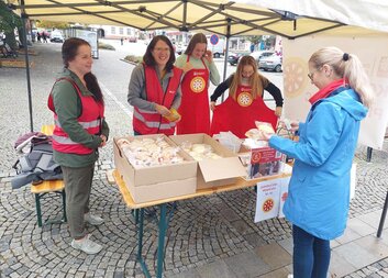 Koláč pro hospic – podpořte 15 let hospicové péče  v regionu